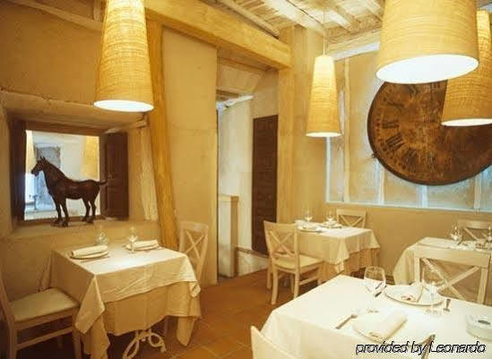 Posada Restaurante Casa De La Sal Candelario Bagian luar foto
